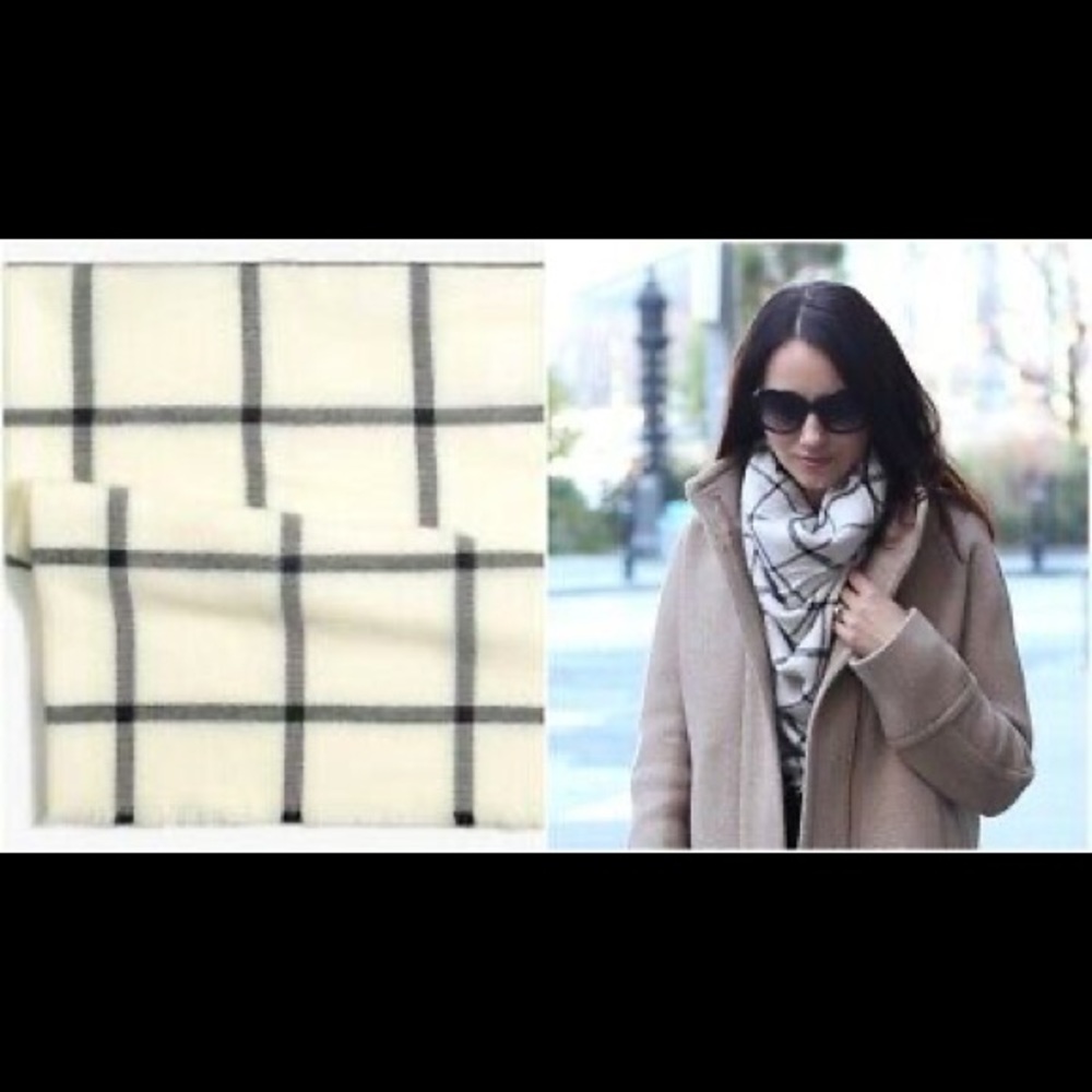 J.Crew Women's Brushed blanket Scarf Item AC839